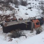 imagini-de-cosmar-momentul-in-care-un-plug-pentru-deszapezire-cade-intr-o-prapastie-ce-s-a-428661.jpg