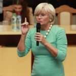 monica-tatoiu-mesaj-exploziv-pe-facebook-pentru-austrieci-brusc-romania-le-pute-428543.jpg