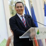 victor-ponta-da-o-mica-avere-pentru-educatia-fiului-sau-427211.jpg