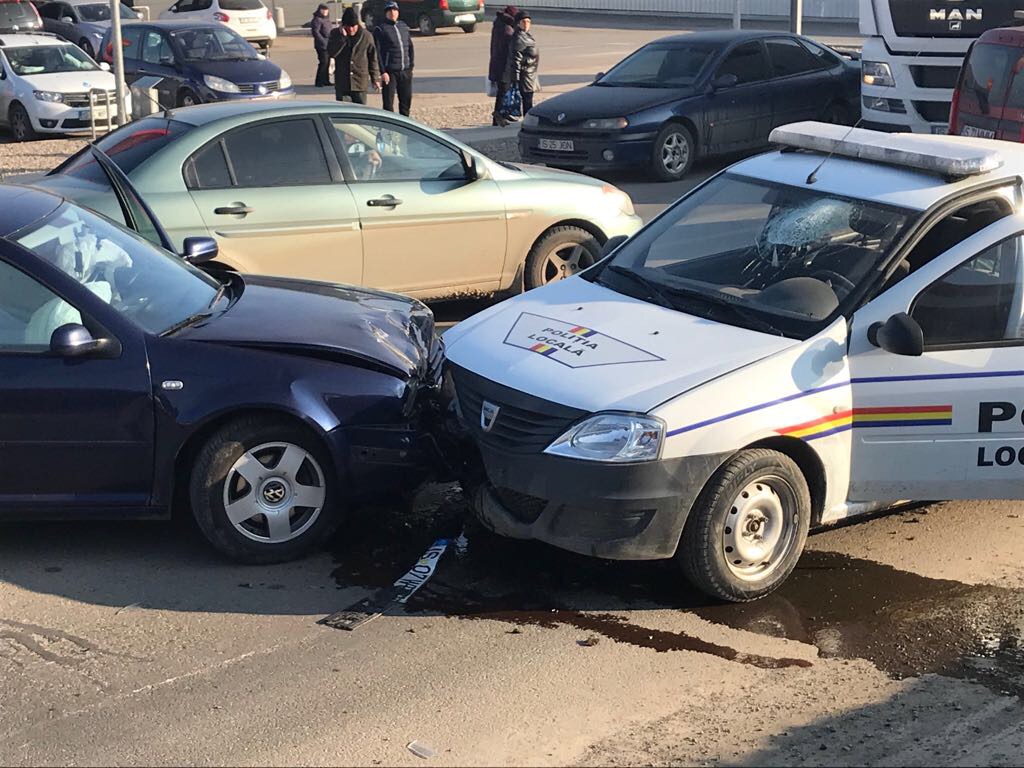 Accident Cu Masina Politiei Locale La Tomesti Stiri Iasi