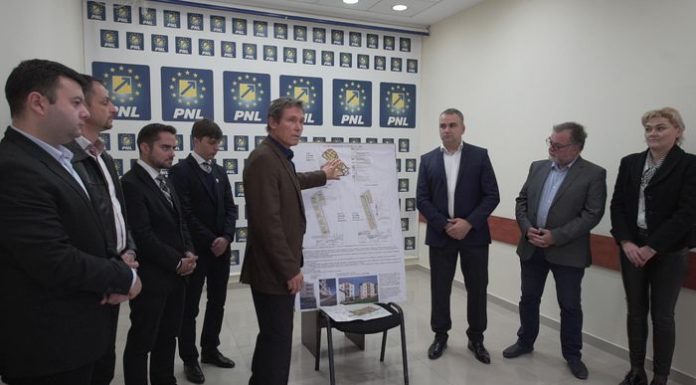 Bani de la primărie, prin încredințare directă, pentru arhitectul care a detonat bomba de la Urbanism