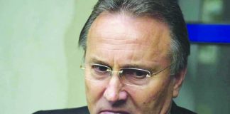 Nichita contra Chirica : balegă contra găinaţ