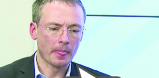 Partidu nu sună de două ori. Bate!