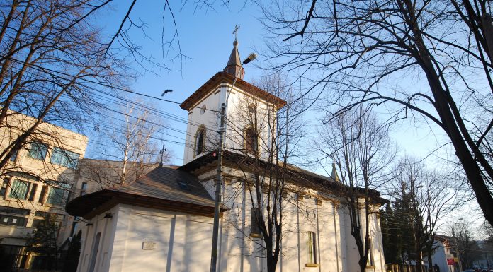 O biserica din Copou, in razboi imobiliar cu Universitatea. Miza, un teren de 70.000 de euro