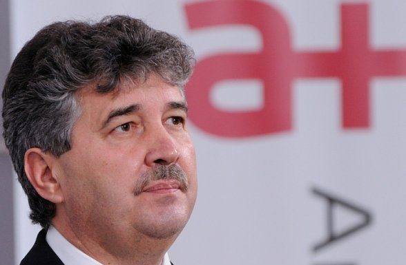 Principalele decizii ale Adunării Generale Ordinare și Extraordinare a Acționarilor companiei Antibiotice, desfășurată în data, 26 aprilie 2018