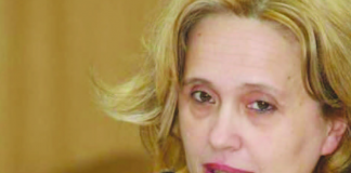 Mă vreți ori nu, e treaba voastră! Mă vreți ori nu, e treaba voastră