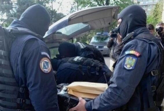 Tot pe loc, pe loc, pe loc, să nu ia dosaru’ foc