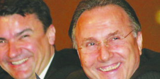 Cine mă ginește, bine, dau și dumele din mine Cine mă ginește, bine, dau și dumele din mine