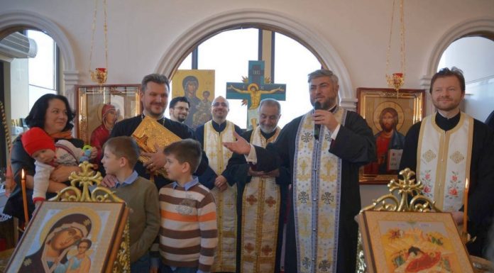 Cadouri pentru femeile care au nascut de Craciun