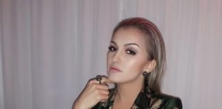 Hai cu toții la protest: scoateți blonda din arest!