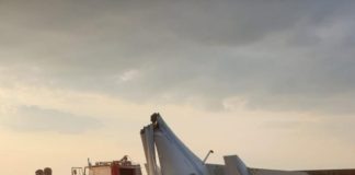 Un AVION s-a PRĂBUȘIT. Un MORT și un rănit
