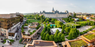 FESTIVAL FOLCLORIC „CĂTĂLINA” ȘI TÂRG DE ARTĂ ȘI ANTICHITĂȚI, LA PALAS