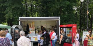 Au confiscat și Târgul Cucuteni! Firma viceprimarului, exclusivitate la gogoși și porumb fiert în Parcul Copou