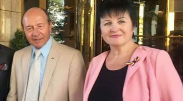 Guvernul PNL, la braţ cu o curbă politică de la Chişinău