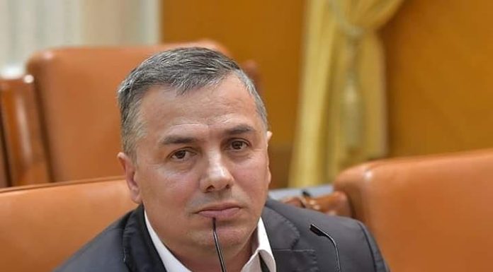 Deputatul Petru Movilă cere spor de 100% pentru cadrele medicale şi dublarea punctului pentru medicii de familie