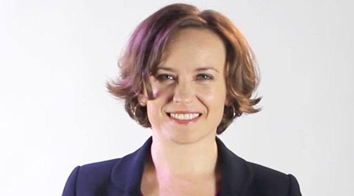 Cosette Chichirău despre Cîțu: ‘S-a urcat beat la volanul Guvernului și a dat cu Guvernul de gard’