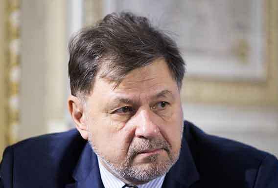 Alexandru Rafila îi acuză pe cei de la UNTOLD și pe Emil Boc de valul 4: ‘Rezultatele acestor concentrări mari de persoane au generat o creştere a transmiterii’