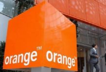 Orange mărește tarifele pentru persoane fizice . Clienții aflați sub contract obligați să accepte noile prețuri