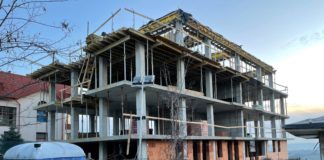 Chirica deschide porțile Copoului pentru Mafia Imobiliară: bloc cu autorizație de „locuință semicolectivă” și apartamente în piscină