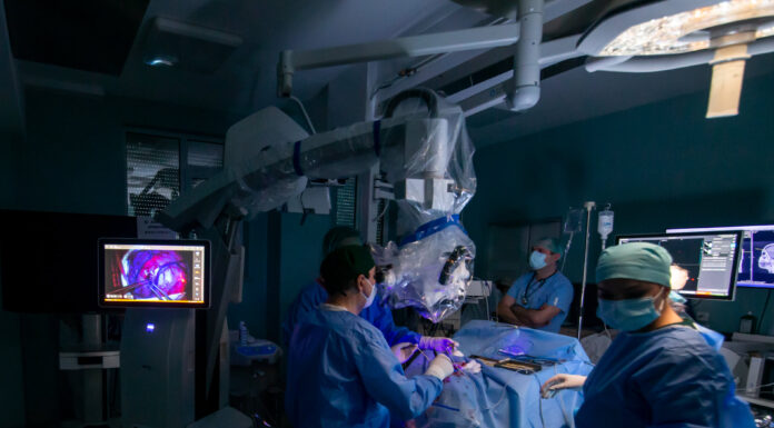 Licitații „trântite” la două mari spitale din Iași. Neuro și Sf. Maria, amendate pentru că au favorizat firmele de la care au cumpărat aparatură medicală