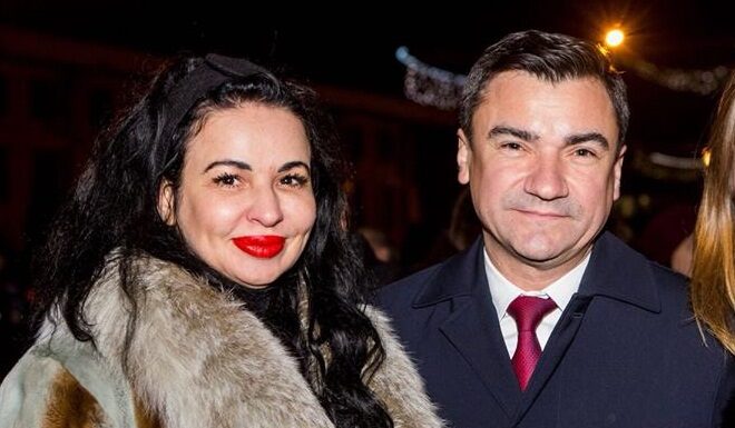 Primarul Mihai Chirica, felicitat masiv de Ziua Femeii
