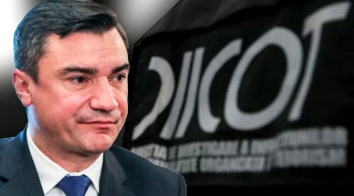 De ce are șapte telefoane primarul penal & lăberal Chirica ?