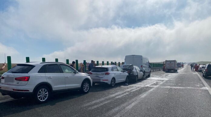 Un nou carambol cu mai multe mașini, pe A2, spre mare