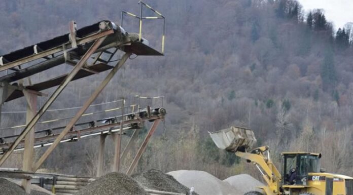 O mare companie din România acuză Direcția Regională de Drumuri Iași că a trucat o licitație. 12.000.000 de lei, potul cel mare