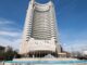 Un bărbat s-a aruncat de la etajul 20 al Hotelului Intercontinental