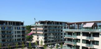 Milionarii Negurici, țepuiți de o tânără din Bacău. Zece luni gratis în complexul imobiliar de lux Exclusive Residence