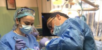 Clinica Mariodent, acuzată că a distrus gura unui pacient. Ieșeanul a cheltuit 11.400 de euro pentru intervenții