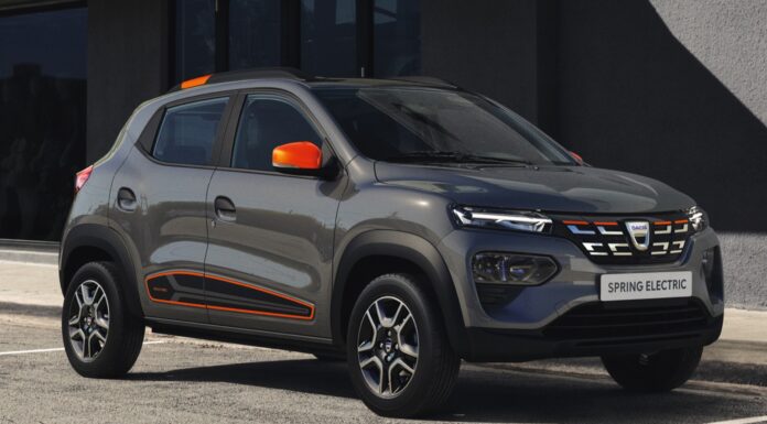 Schimbările majore anunțate pentru Dacia Spring. Se modifică designul, puterea motorului și autonomia mașinii