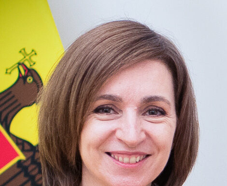 Neo-comunism milițienesc, garantat de diva pseudo-europeană Maia Sandu