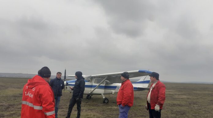 Un avion de mici dimensiuni a aterizat forțat la Borșa