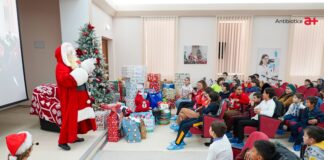 De 10 ani la Antibiotice magia Crăciunului aduce bucurie copiilor