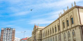 Țara în care și statul trage țeapă la stat! ANAF nu a plătit chiria și utilitățile pentru trei spații închiriate de la CFR Iași