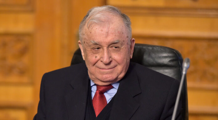 Dieta-minune a lui Ion Iliescu. Ce mănâncă la 93 de ani