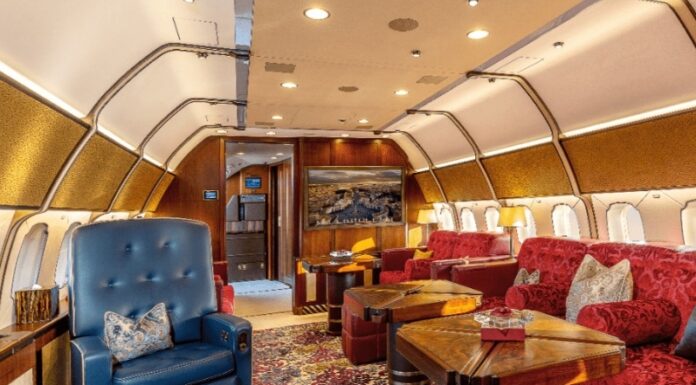 Cum arată interiorul aeronavei închiriate de statul român pentru călătoria lui Klaus Iohannis în Japonia. Prețul luxului este pe măsură
