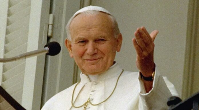 Un secret murdar din Biserica Catolică, dezvăluit după 45 de ani. Viitorul papă care i-a ignorat pe preoții pedofili