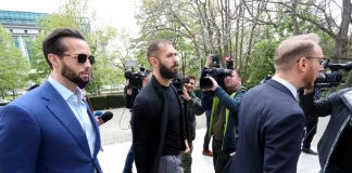 Andrew Tate poate pleca de acasă timp de două ore. MOTIVUL pentru care judecătorii i-au admis cererea de părăsire a domiciliului