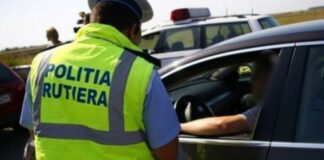 Cum iau șpagă polițiștii de la Rutieră ca să nu fie prinși. Au boală pe taximetriști și nu acceptă bani mototoliți