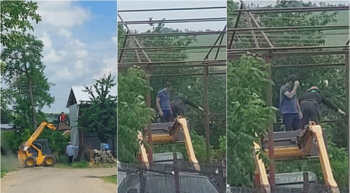 Cum se lucrează ilegal la stat: angajații sudează la înălțime direct din cupa excavatorului, un muncitor a căzut în gol – FOTO