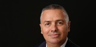 Petru Movilă: ”Parlamentari, treziți-vă! Mutarea centrului regional al Poștei, de la Iași la Neamț, este o pierdere”