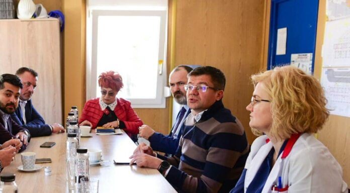 Asistentă de la Sf. Maria, hărțuită și persecutată timp de doi ani de zile. Angajaților incomozi li s-au făcut dosare de cadre ca la Securitate