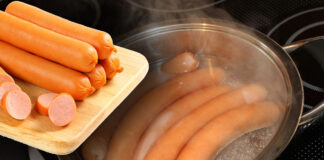 Ce conţin crenvurştii din Lidl, Kaufland, Carrefour sau Profi. Ingredientele de pe etichetă care trebuie să te sperie