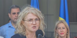 DOCUMENTE. Managerul de la Sf. Maria predă la UMF și semnează „doctorand”, deși a fost exmatriculată de la școala doctorală