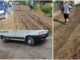 Iași, orașul în care copiii merg la școală în cizme de cauciuc din cauza noroaielor. Stradă distrusă de o firmă care a abandonat lucrările