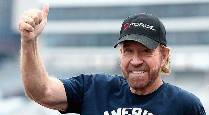 Chuck Norris revine pe ecrane după 11 ani de pauză