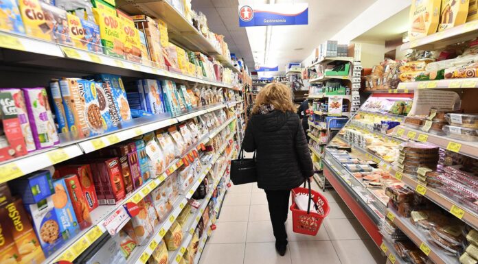 A fost deschis primul magazin controlat de inteligența artificială din Italia