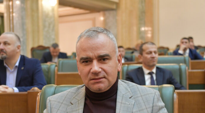 Marius Bodea (USR): „Mihai Chirica este singurul bucuros de potențiala fărâmițare a votului pentru o alternativă reală la regimul său cleptocratic”